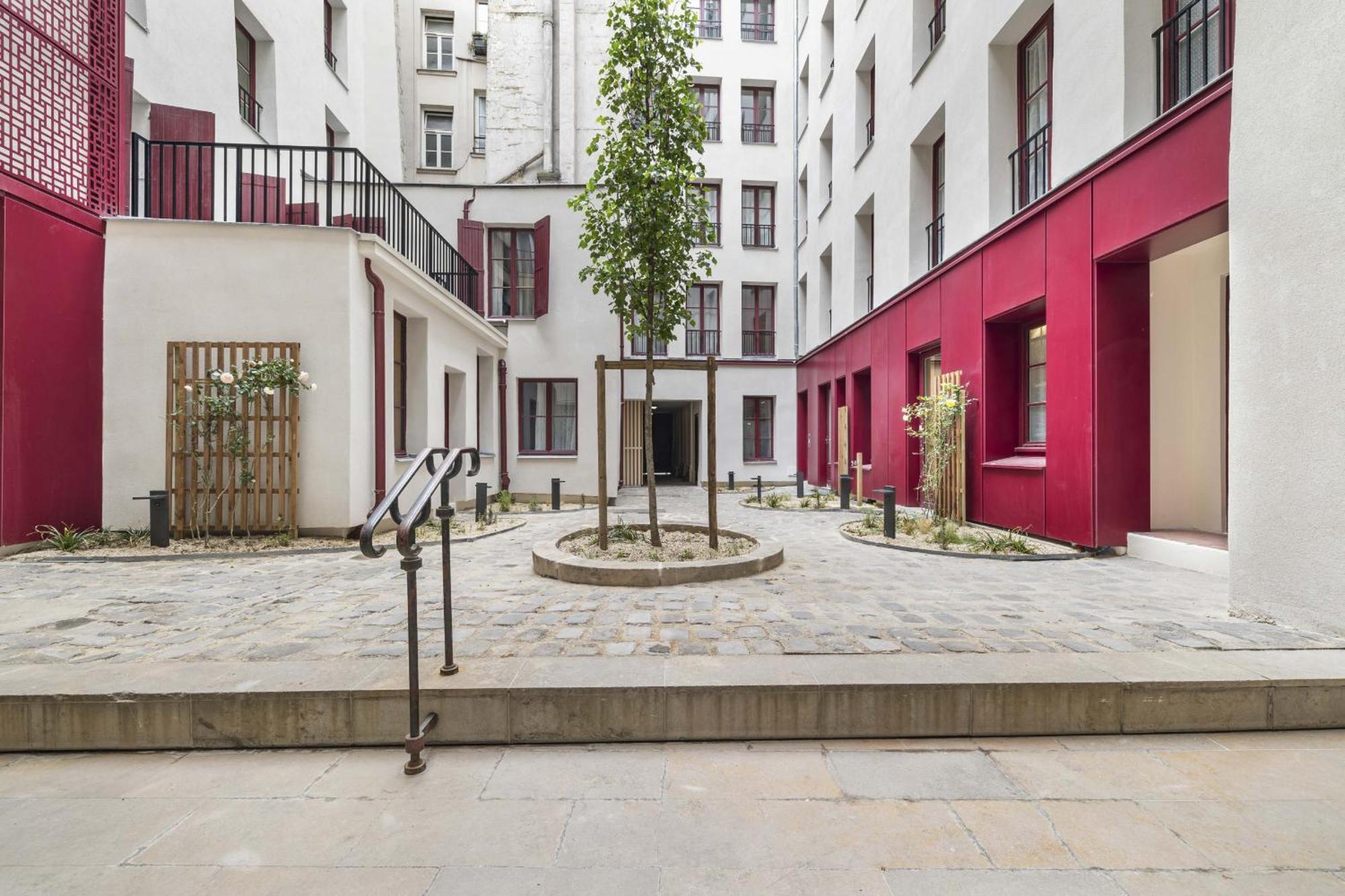 Out Of Africa Apartment Paris Exterior photo
