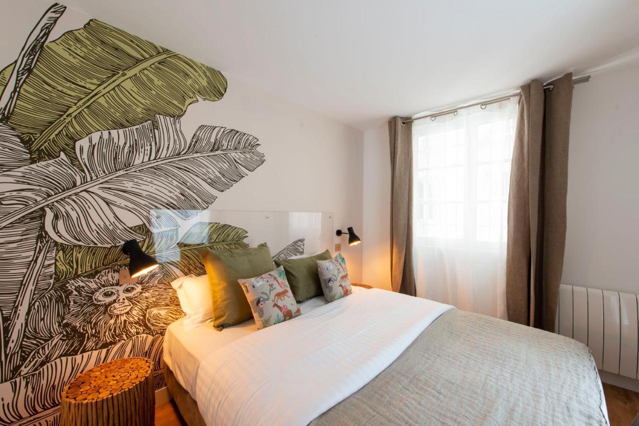 Out Of Africa Apartment Paris Exterior photo
